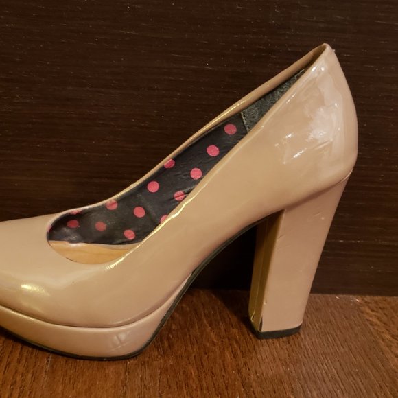 Chunky Heel Madden Girl Pump Shoes (Blush) - Picture 4 of 7